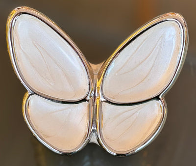 Gedenkurne Schmetterling
