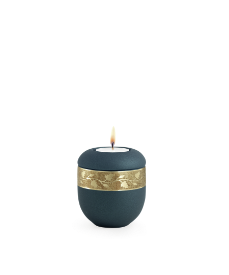 Edition Krypta, velvet Petrol, mattgoldenes Zweigdekor altgolden eingefasst , Gedenklicht